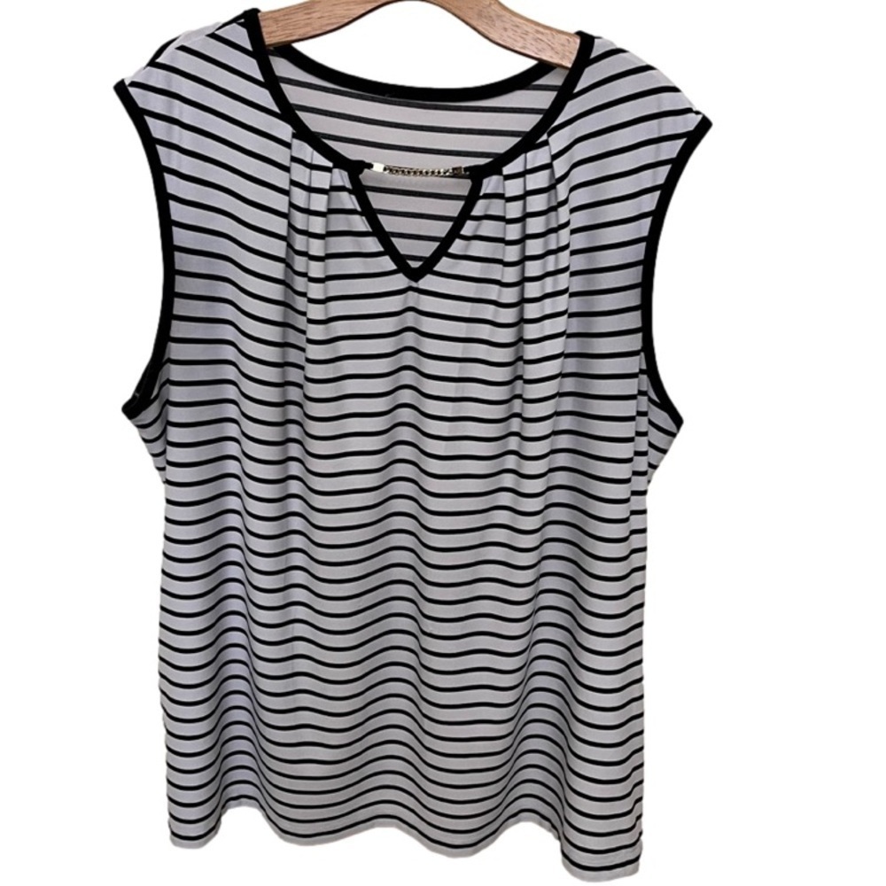 Anne Klein Sleeveless Keyhole Top Striped Gold Chain Size 2X